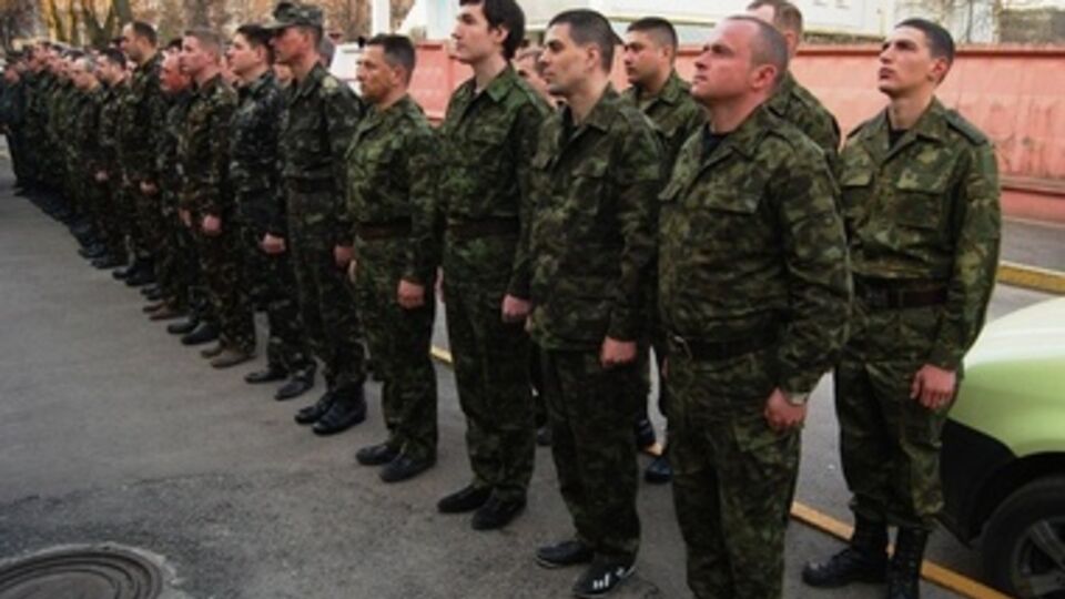 Батальон "Днепр" --- спецподразделение, подчиняющееся МВД