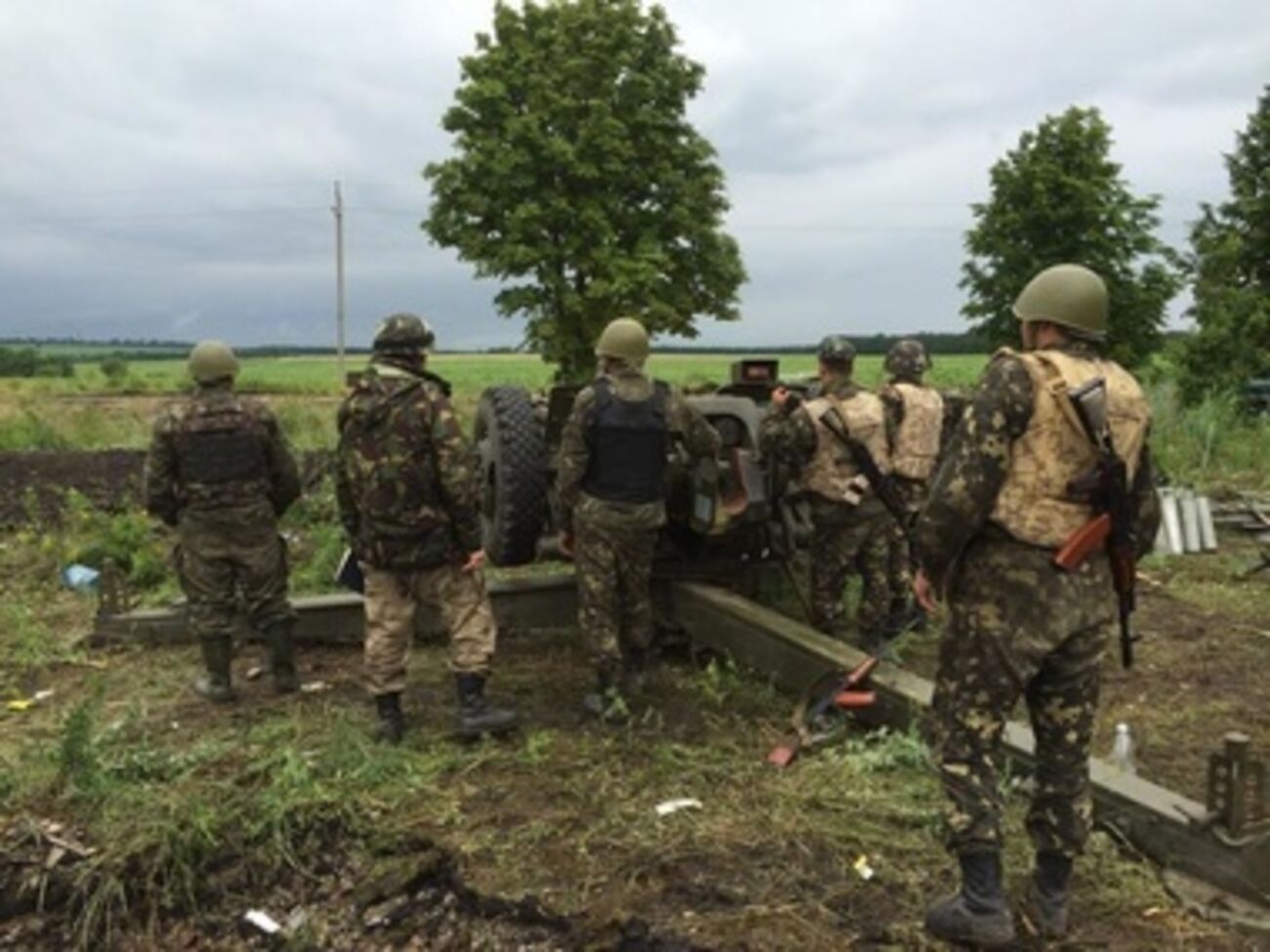 Конец перемирия в день подписания Украиной Соглашения с ЕС. Онлайн-репортаж