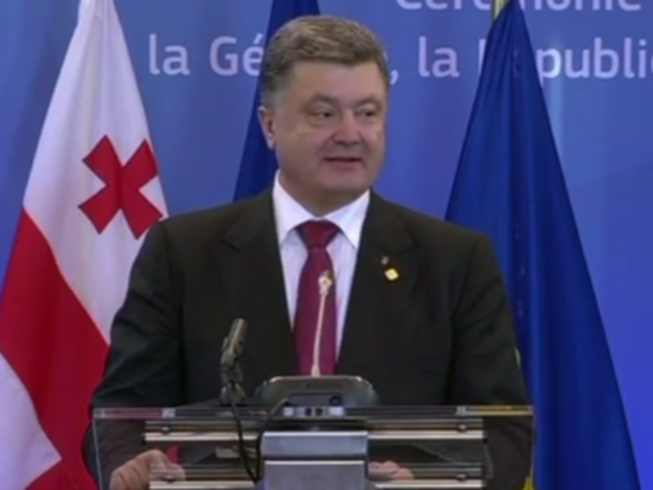 Порошенко: Сегодня Украина вместе с Крымом становится частью Европейского союза