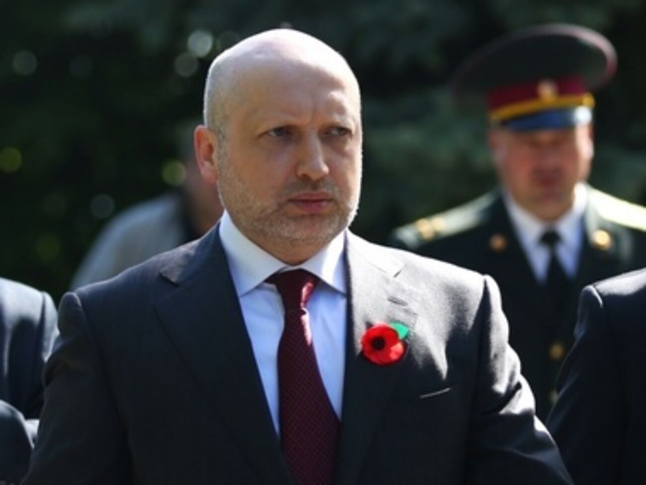 Александр Турчинов заявил, что Украина благодарна миру за давление на Россию