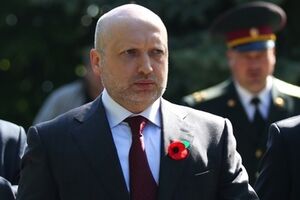 Александр Турчинов заявил, что Украина благодарна миру за давление на Россию