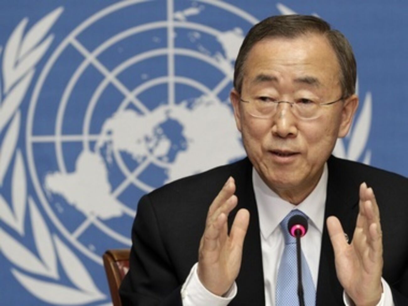 Генеральный секретарь ООН Пан Ги Мун надеется, что все стороны украинского конфликта будут строго придерживаться своих обязательств
