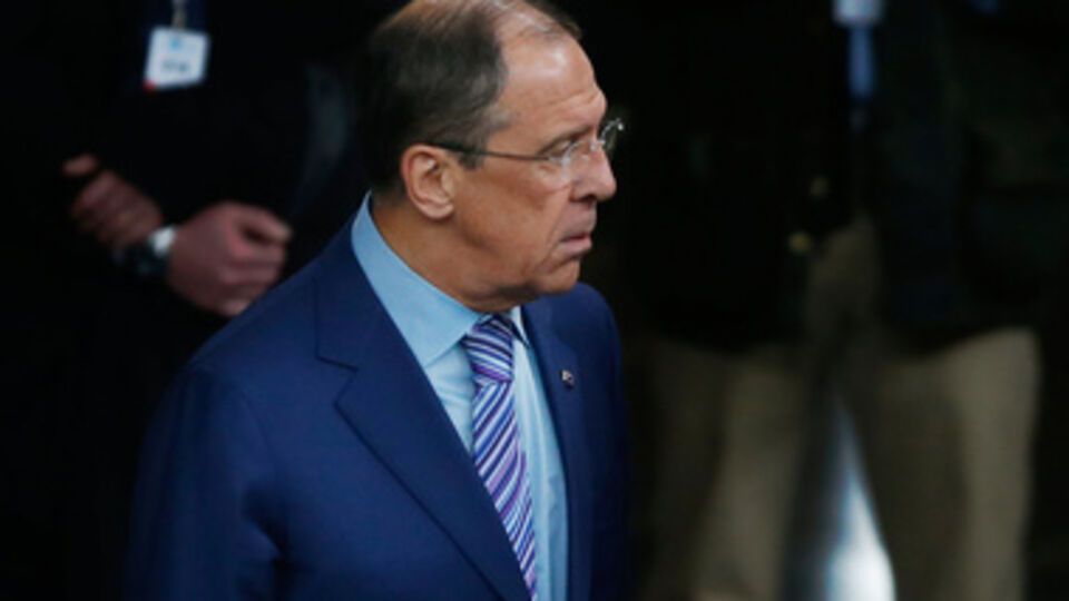 Лавров считает, что сепаратисты выполняют требования РФ, но не все