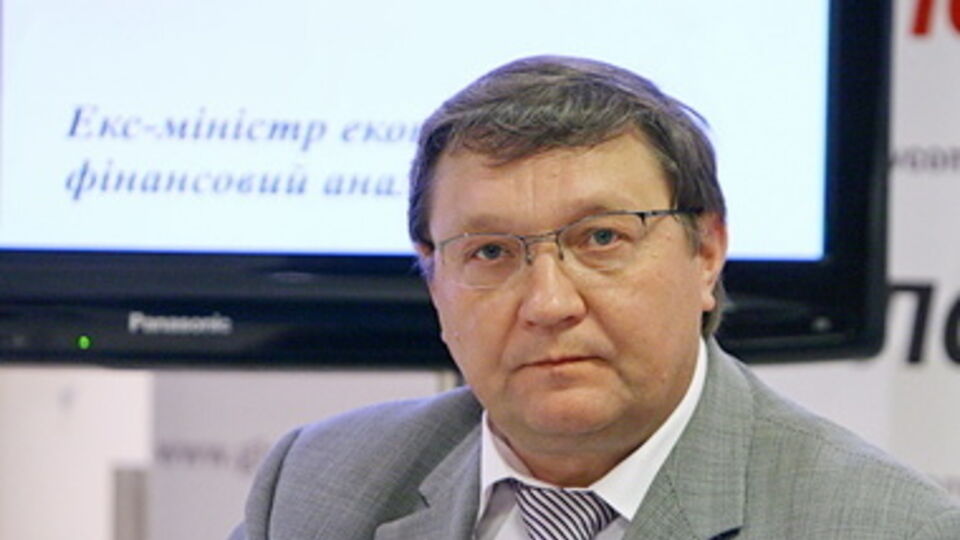 Виктор Суслов