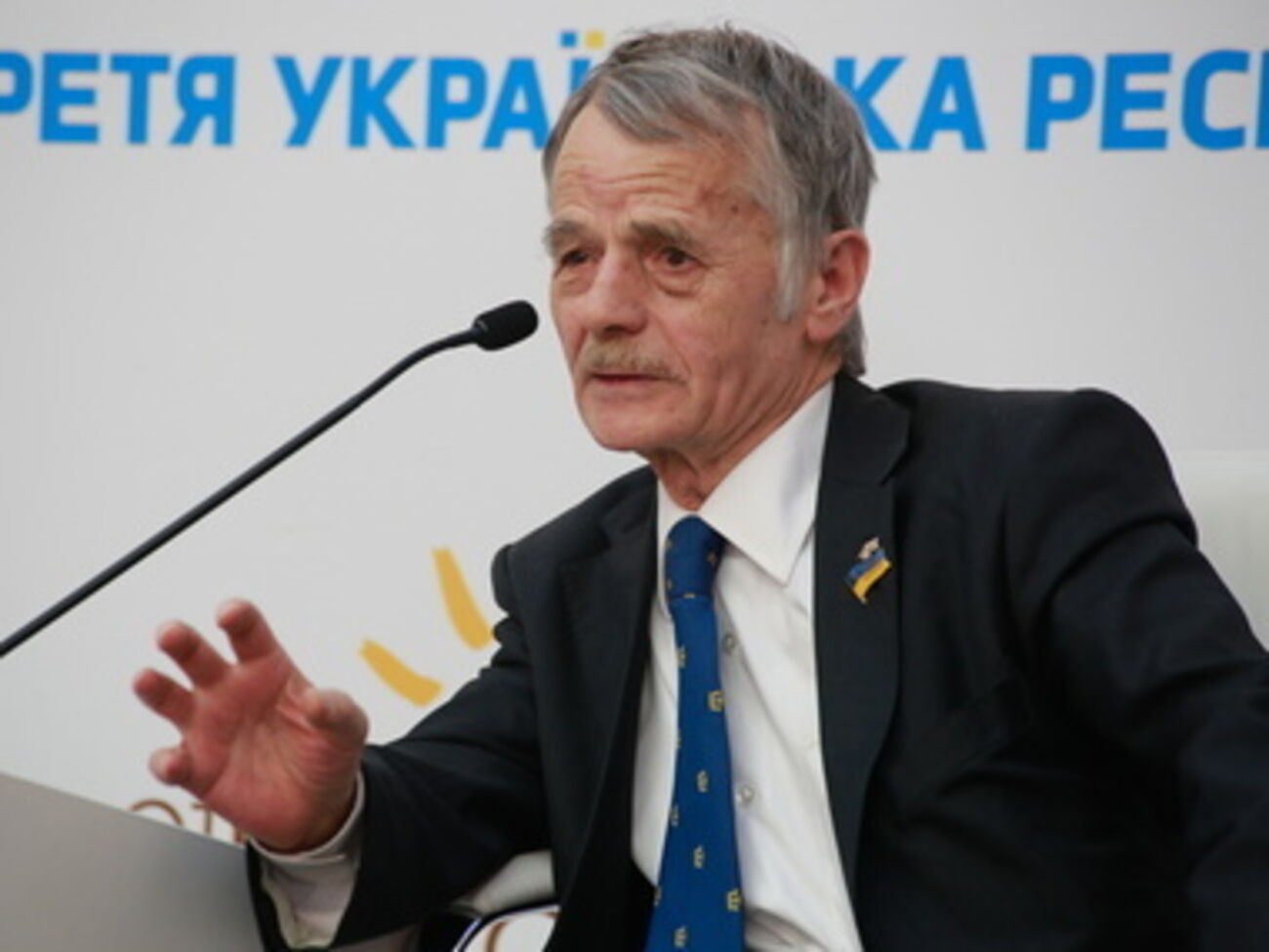 Мустафа Джемилев