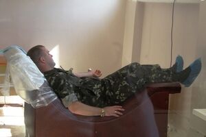 Житомирские военнослужащие сдали 15 литров крови