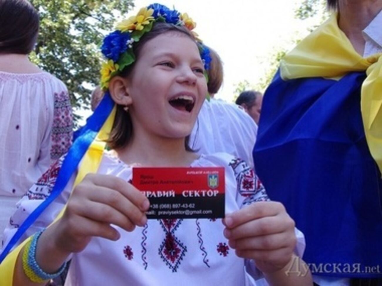 В Одессе День Конституции отметили маршем в вышиванках