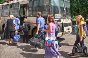 В регион перебрались 472 человека из оккупированного Крыма и 204 --- с Донбасса