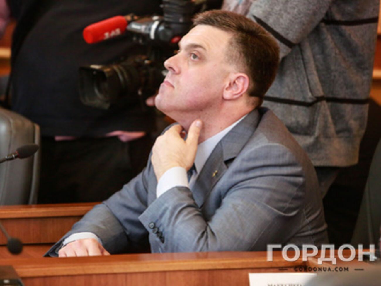 Тягнибок поддерживает идею мобилизации народных депутатов в зону АТО