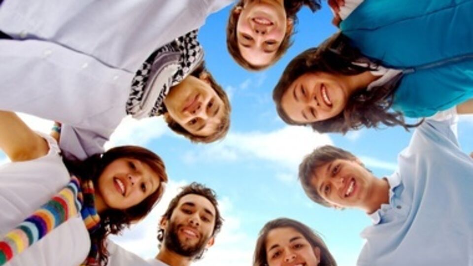 Сумская молодежь решила поддержать своих земляков