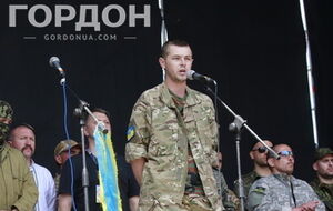 Гвардеец первого батальона о "перемирии": Блокпосты уничтожают, а враги окапываются