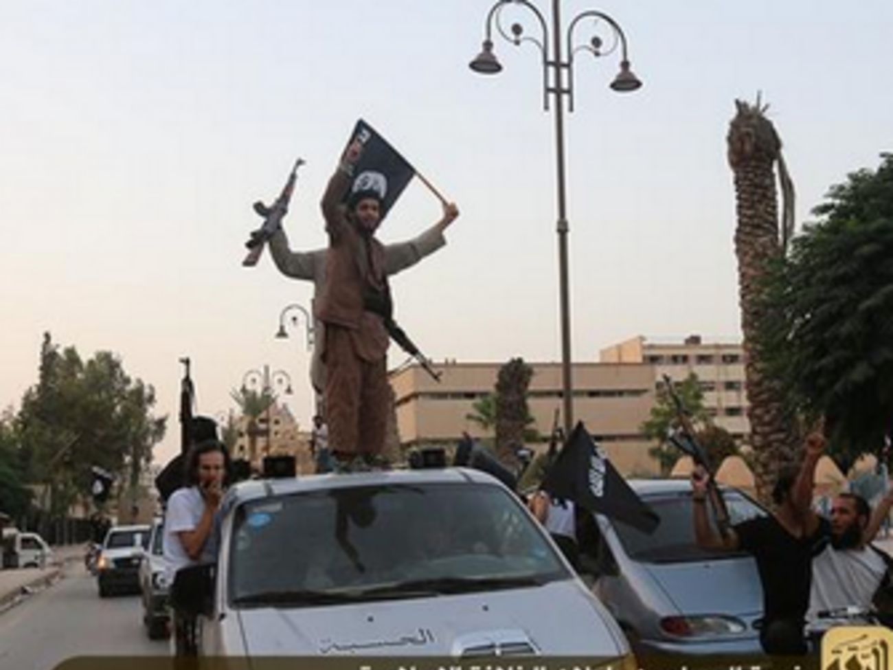 Исламские радикалы предъявляют территориальные претензии к Ираку и Сирии