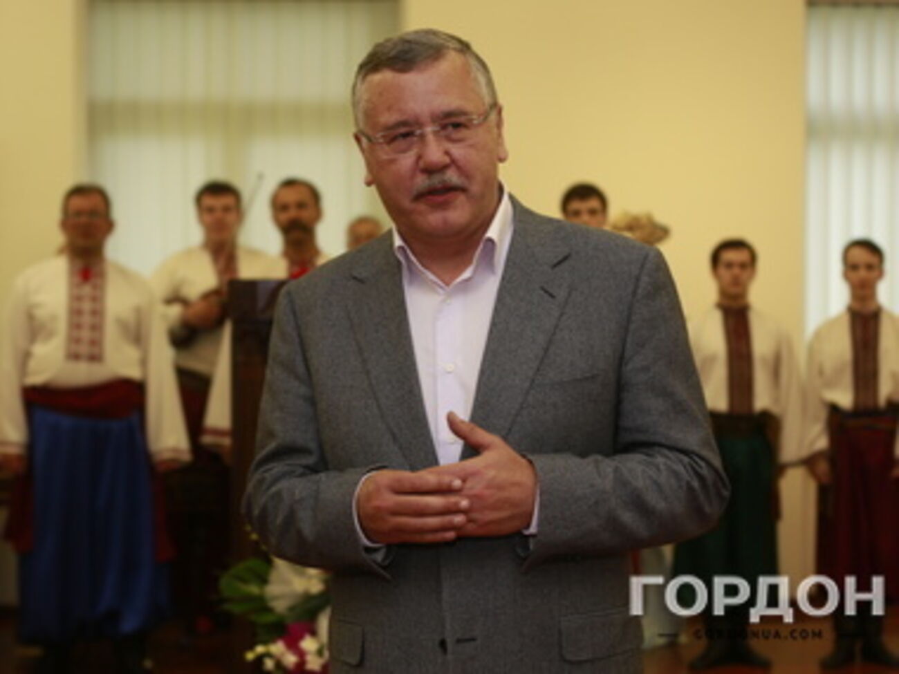 Гриценко считает, что Порошенко не будет продолжать перемирие с террористами