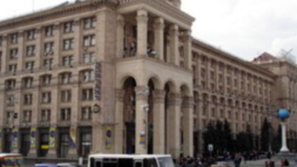 Обама призвал Россию остановить поток своих боевиков