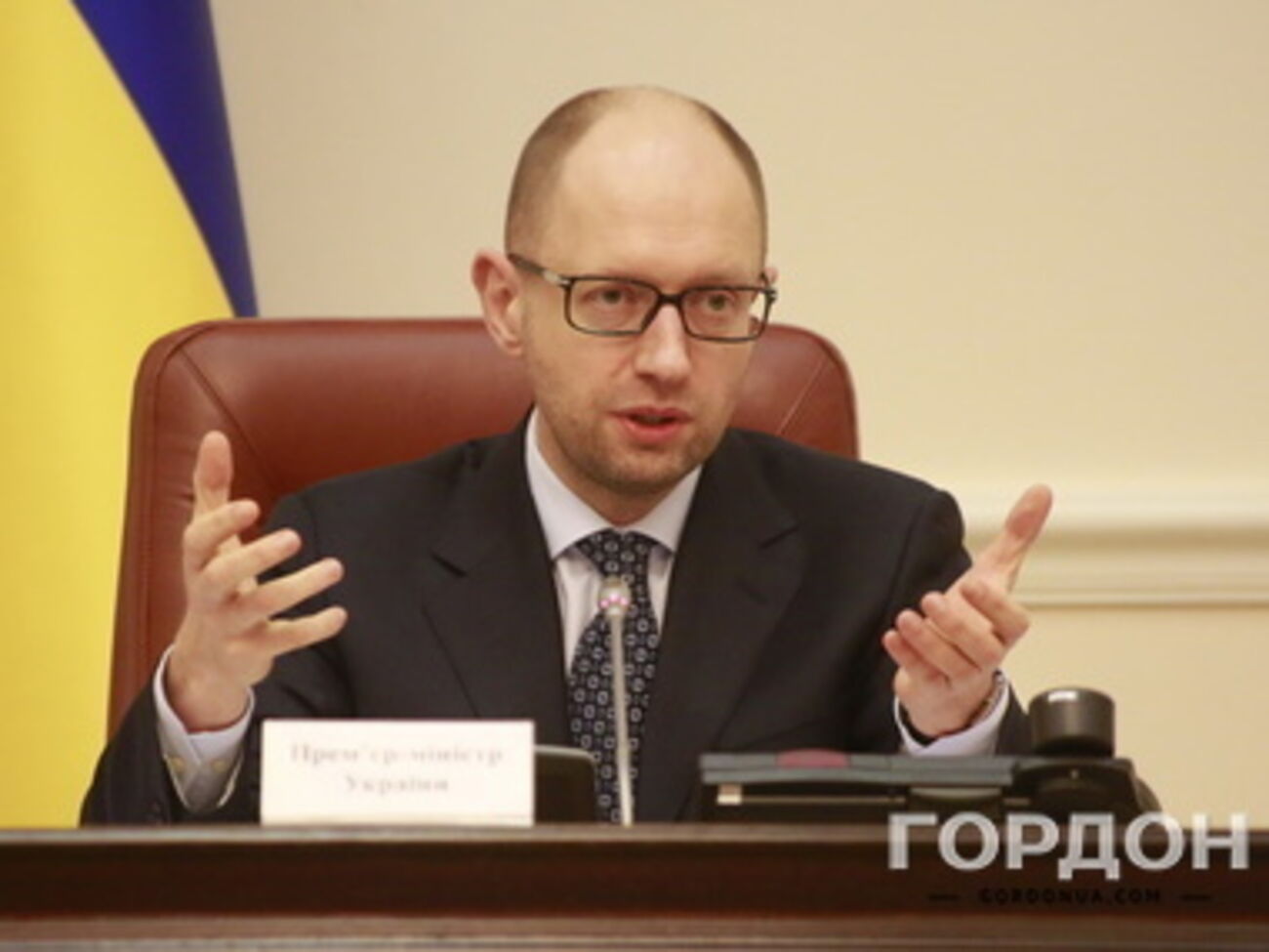 Яценюк обвинил Россию в воровстве газа