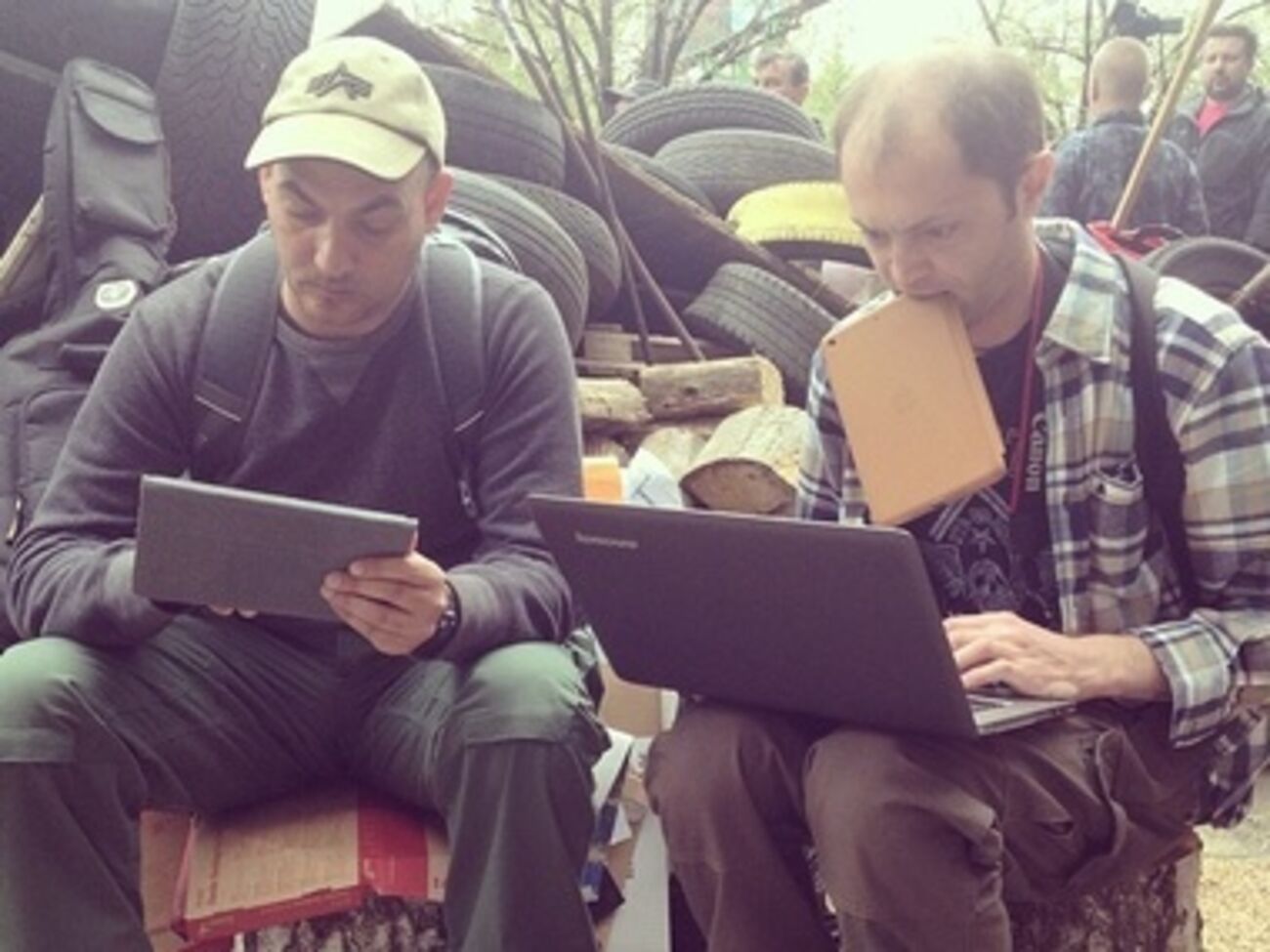 Специальные корреспонденты "Комсомольской правды" Дмитрий Стешин и Александр Коц