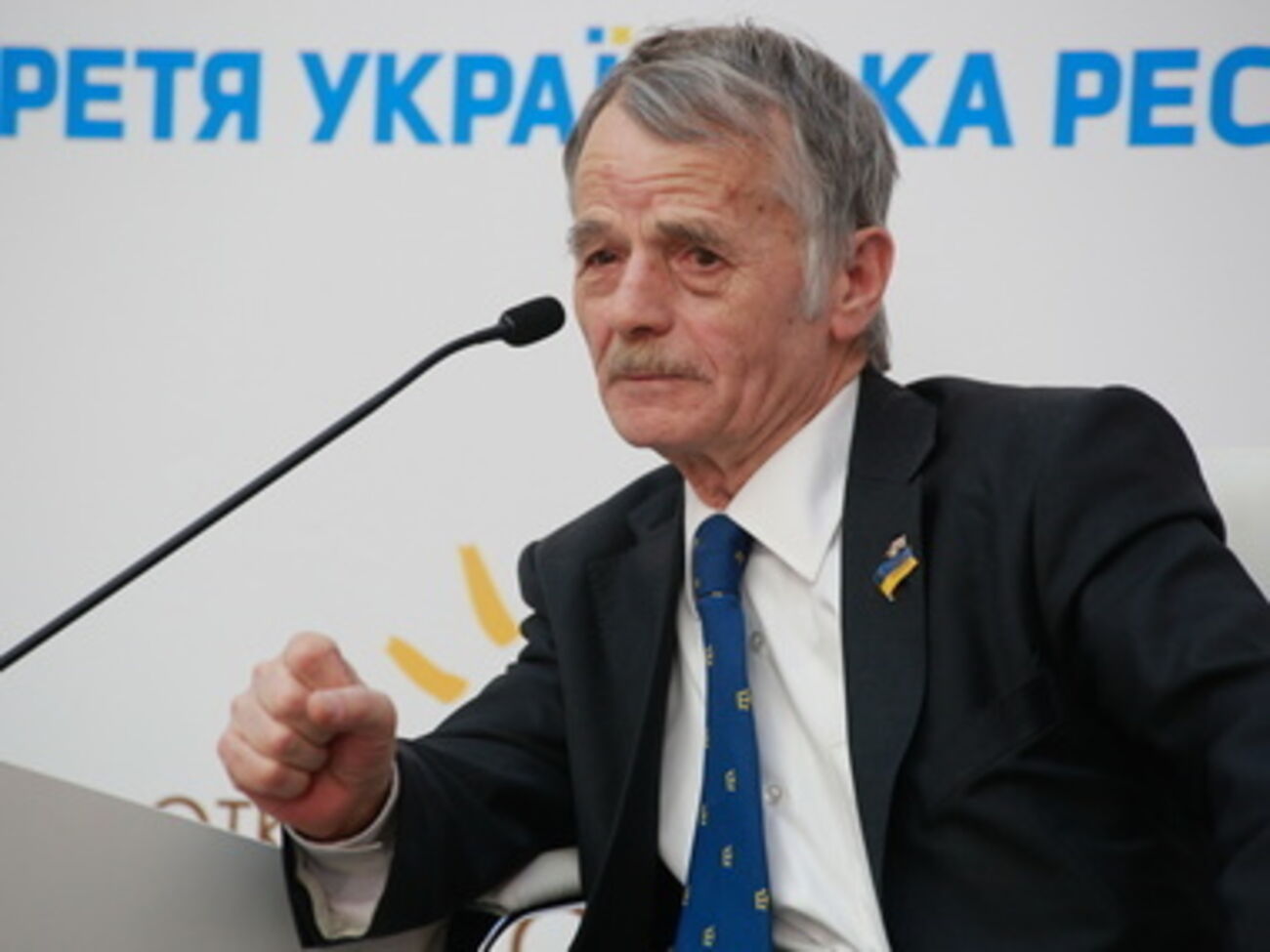 Джемилеву сегодня будут вручать премию