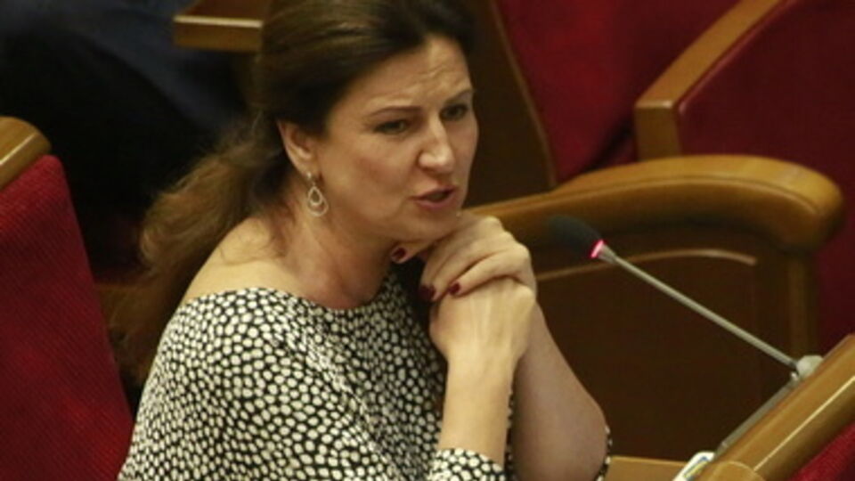 Богословская не верит в политическое будущее покинувших ПР депутатов