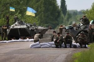 Убиты трое военнослужащих, ранено 50 человек