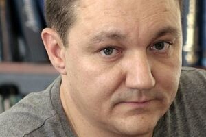 Дмитрий Тымчук сообщает, что пока силовики справляются с атакой террористов