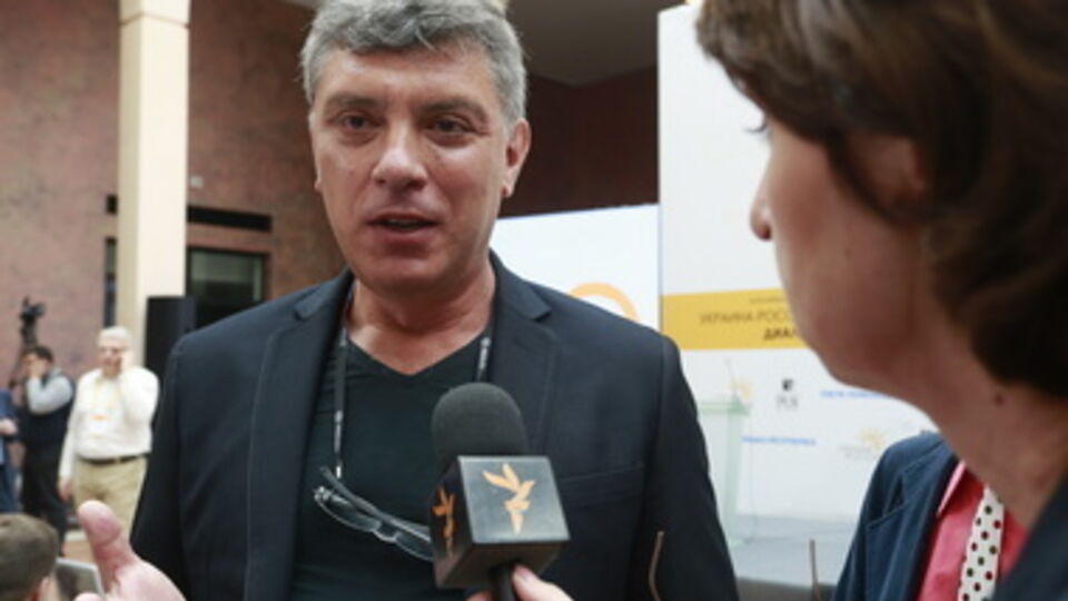 Немцов прогнозирует провал туристического сезона в Крыму