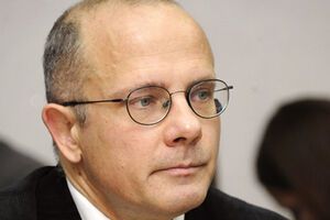 ЕС боится торговой войны с Россией, --- Андреас Умланд