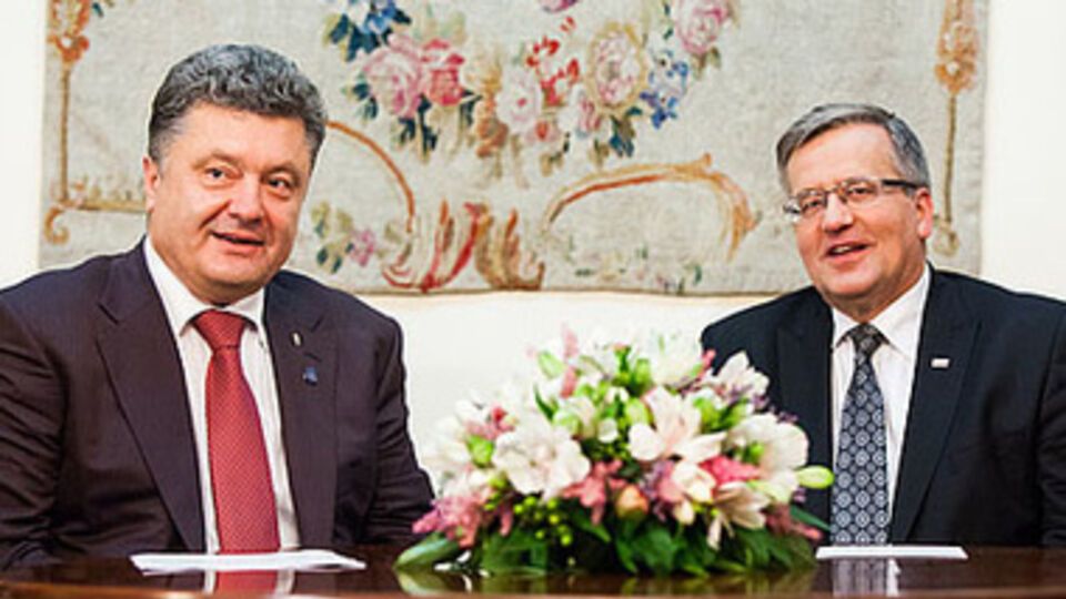 Петр Порошенко и Бронислав Коморовский продолжат переговоры 7 июня