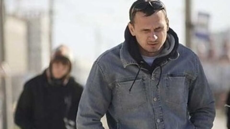 Сенцова в Крыму пытали