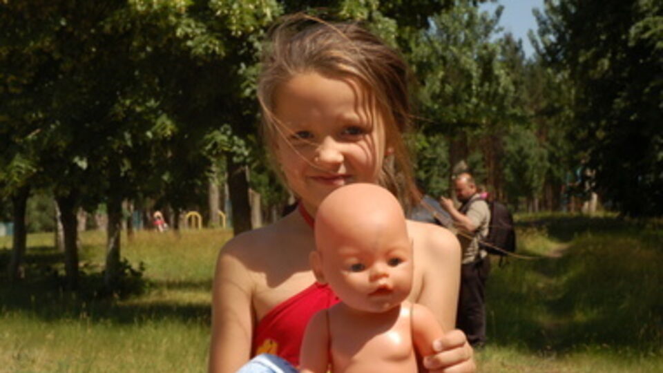 Около 150 женщин и детей эвакуировали из Славянска в Харьковскую область.