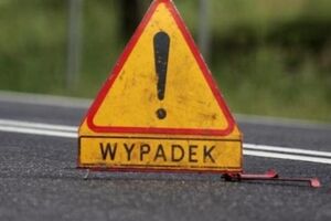В Польше украинский автобус столкнулся с технической машиной дорожного обслуживания