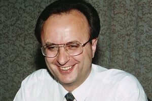 Леонид Косаковский: Киев нужно реанимировать, вытягивать из пропасти