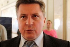 Азаров-младший был избран народным депутатом от округа с центром в Славянске Донецкой области