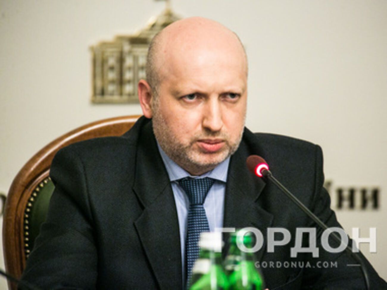 Турчинов предупредил Безлера о неотвратимости наказания за преступления