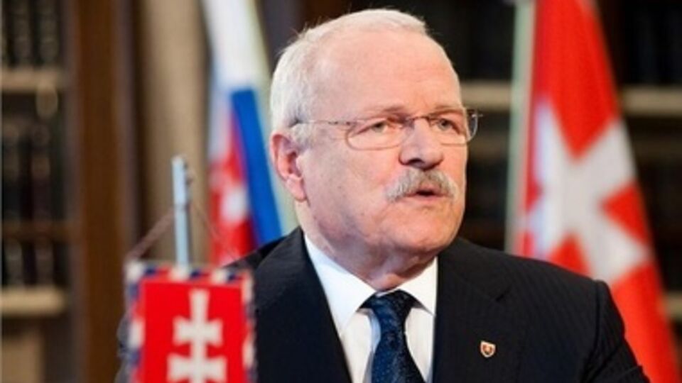 Полномочия четвертого президента Словакии Ивана Гашпаровича истекают 15 июня 2014 года