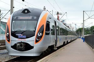 "Укрзалізниця": График модернизации поездов Hyundai Rotem выполняется в полном объеме