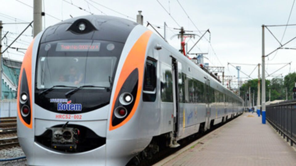 "Укрзалізниця": График модернизации поездов Hyundai Rotem выполняется в полном объеме