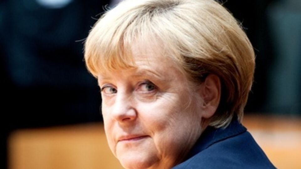 Меркель заявила, что Германия готова помочь Украине в деэскалации конфликта на востоке страны