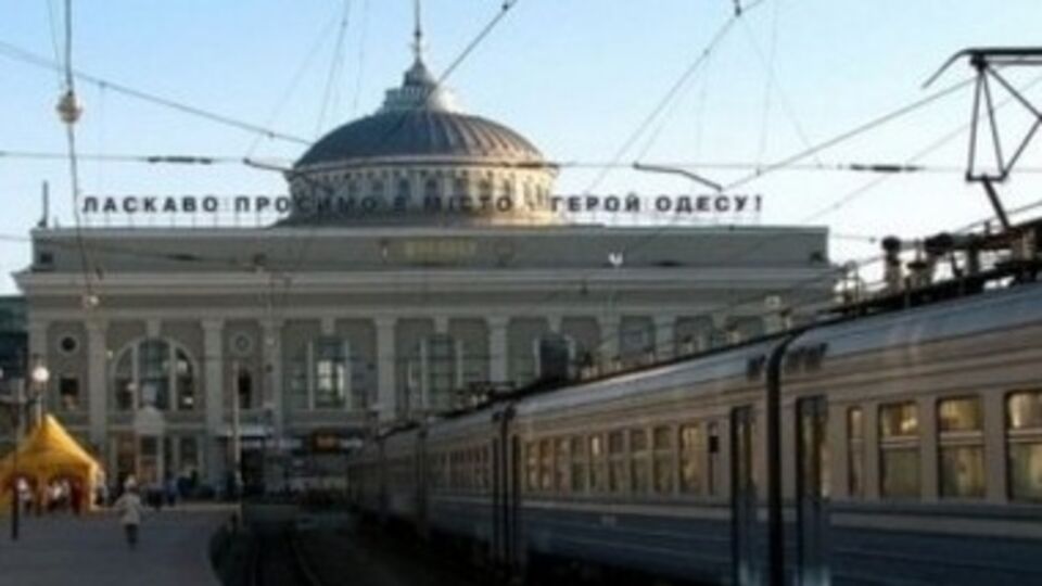 Сепаратисты не хотели пропускать поезд с детьми