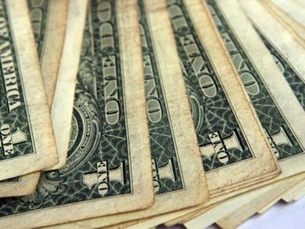 Котировки доллара к гривне не изменились