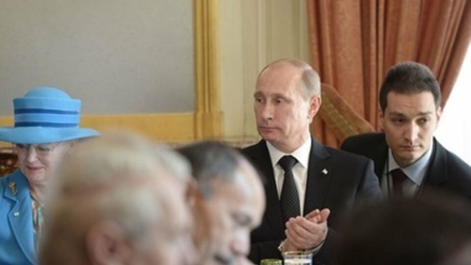 Цена украинского газа будет обсуждаться на переговорах с президентом Порошенко, заявил Путин