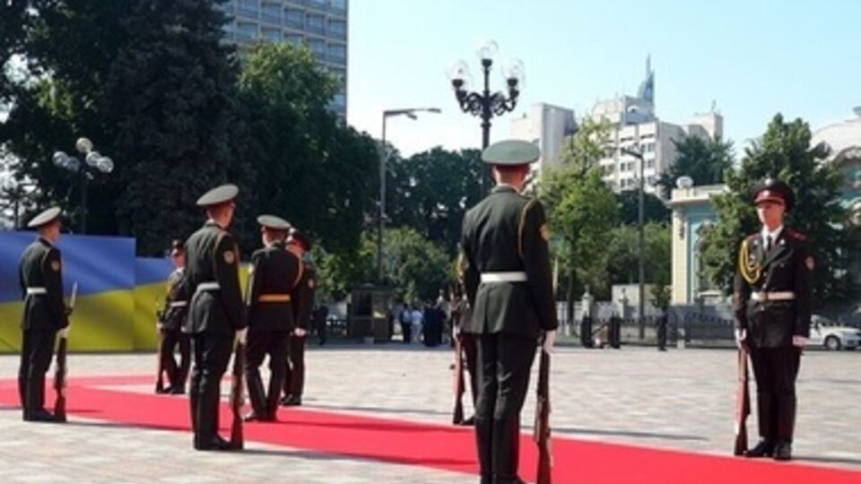 Порошенко официально станет Президентом Украины