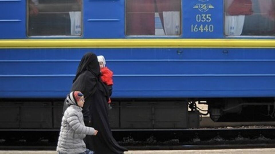 Количество внутренних переселенцев в Украине достигло 10 тыс.