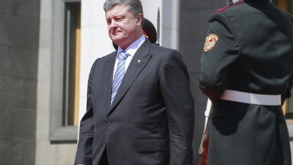 Борьба с коррупцией --- первоочередное задание