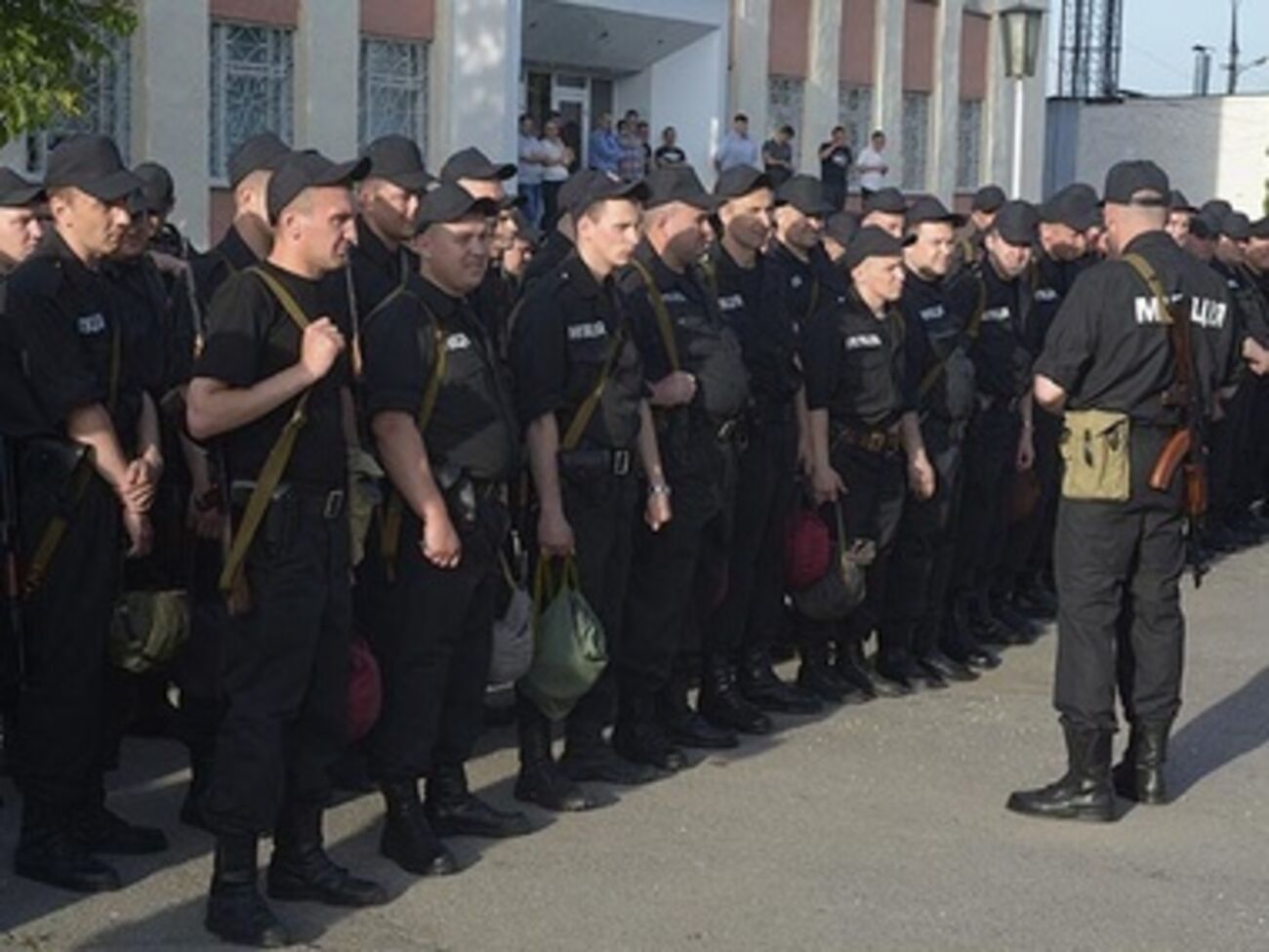 В зону АТО отправились винницкие милиционеры