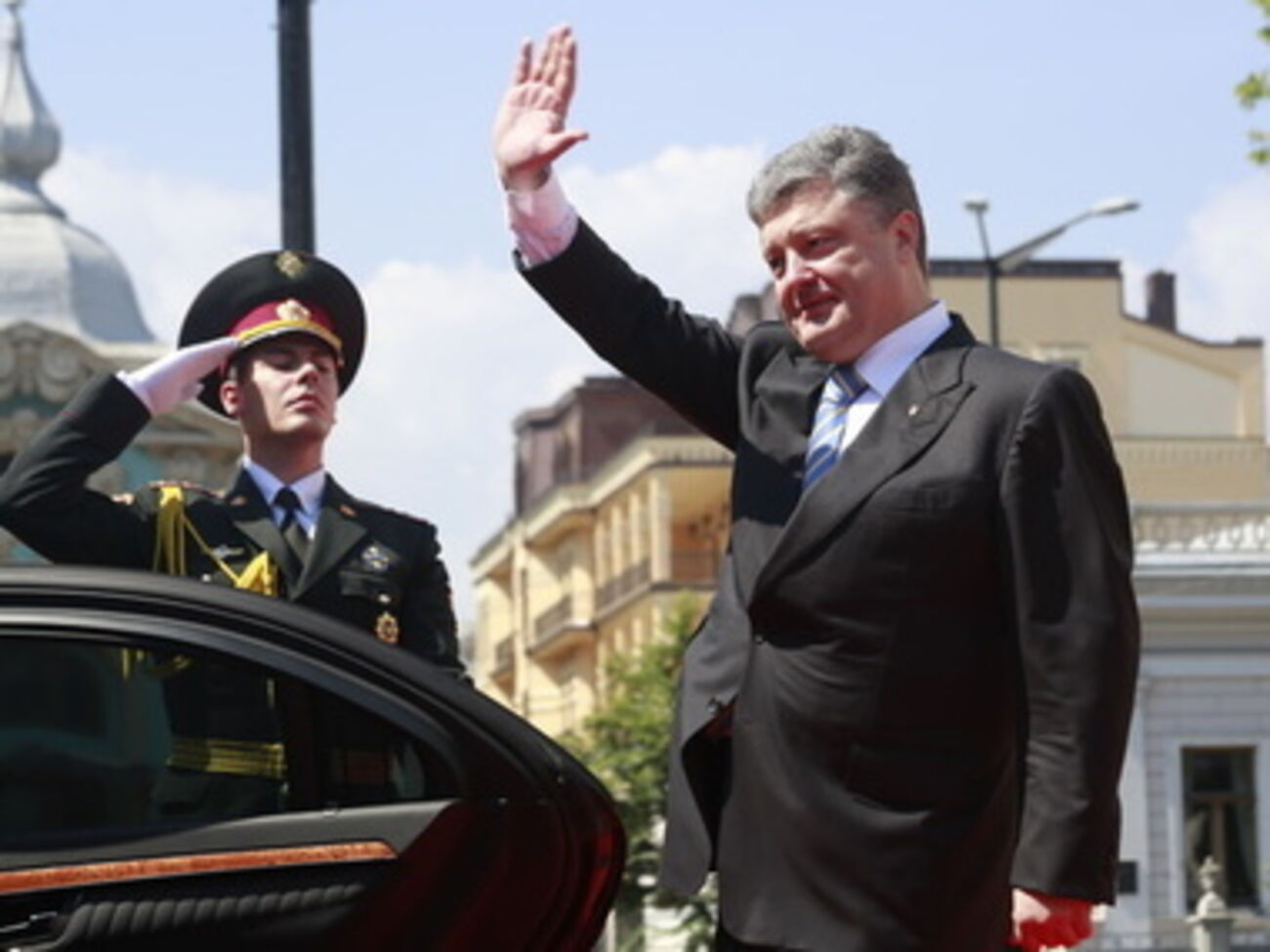 Порошенко ожидает освобождения заложников