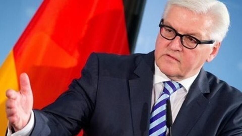 Франк-Вальтер Штайнмайер считает, что границу между Россией и Украиной необходимо укрепить по обе стороны