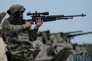 Бывшие "майдановцы" и "беркутовцы" выполняют общий приказ