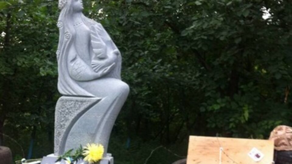 Сквер построили общими усилиями жители города