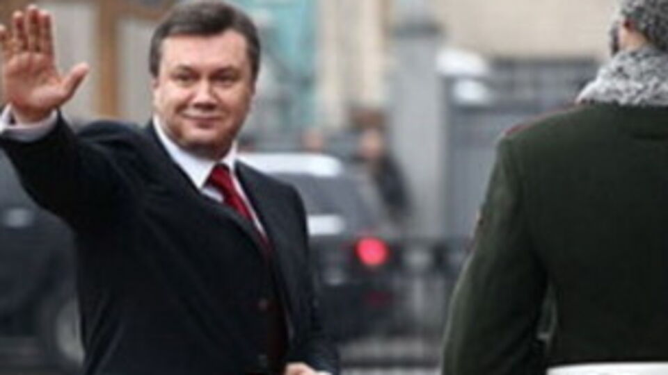 Военный застрелился из наградного пистолета