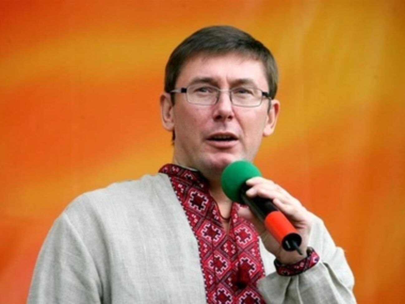 Юрий Луценко будет баллотироваться в парламент